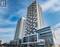 1703 - 5105 HURONTARIO STREET Mississauga, ON L4Z 3X7