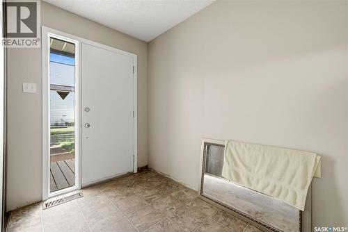 5056 10Th Avenue, Regina, SK - Indoor Photo Showing Other Room