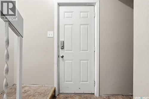 5056 10Th Avenue, Regina, SK - Indoor