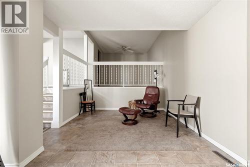 5056 10Th Avenue, Regina, SK - Indoor