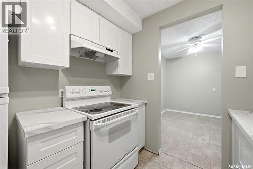 5056 10Th Avenue, Regina, SK - Indoor