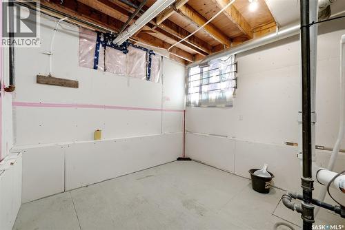 5056 10Th Avenue, Regina, SK - Indoor Photo Showing Basement