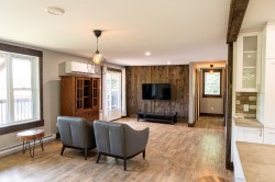 Salon - 