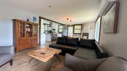 Salon - 