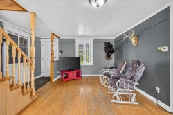 Salon - 