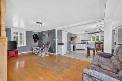 Salon - 