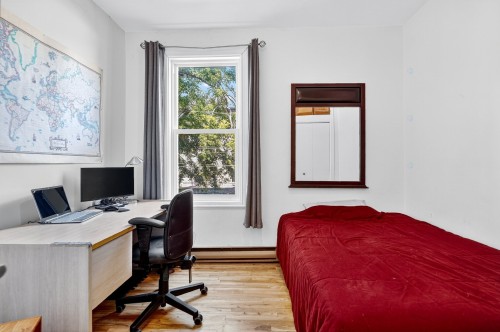 Chambre à coucher - 17  - 19 Av. Legrand, Laval (Laval-Des-Rapides), QC - Indoor Photo Showing Office