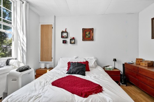 Chambre à coucher principale - 17  - 19 Av. Legrand, Laval (Laval-Des-Rapides), QC - Indoor Photo Showing Bedroom