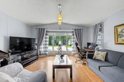 Salon - 