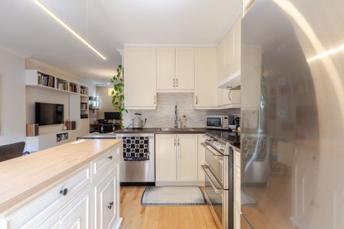 Kitchen - 6424 Av. Casgrain, Montréal (Rosemont/La Petite-Patrie), QC - Indoor Photo Showing Kitchen