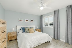 Bedroom - 