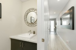Powder room - 
