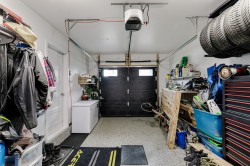 Garage - 