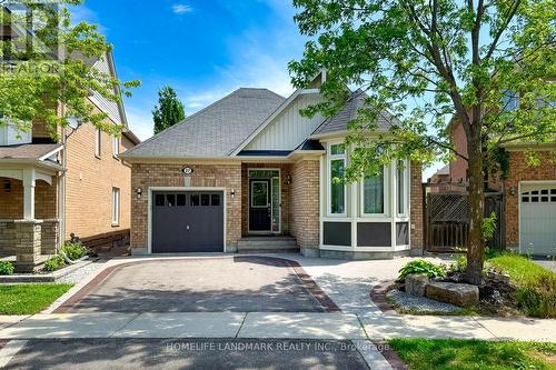 27 WILLIAMSON FAMILY HOLLOW  Newmarket, ON L3X 3K3