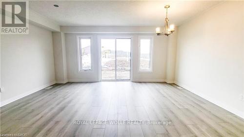 19 Shaded Creek Drive, Kitchener, ON 