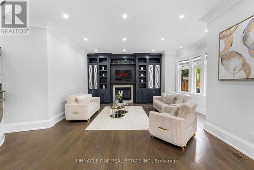 832 Sheppard Avenue, Pickering, ON 