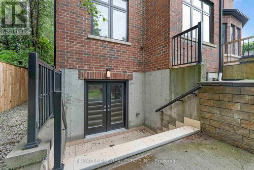 832 Sheppard Avenue, Pickering, ON 