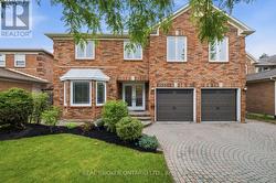 1356 MAPLERIDGE CRESCENT Oakville, ON L6M 2G6