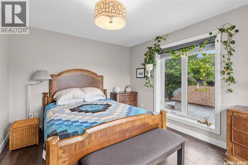 1602 Edward Avenue, Saskatoon, SK - Indoor Photo Showing Bedroom