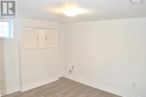 BSMT 1+1 - 985 VICTORIA PARK AVENUE , Toronto, Ontario M4B 2J4 4