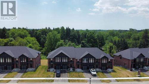 6901 HEATHWOODS AVENUE  London South (South V), ON N6P 1H3