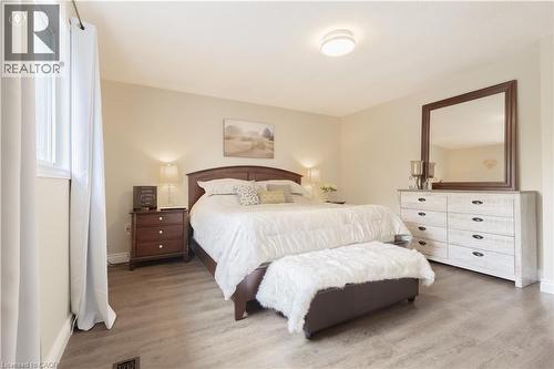 104 Kent Street, Cambridge, ON 