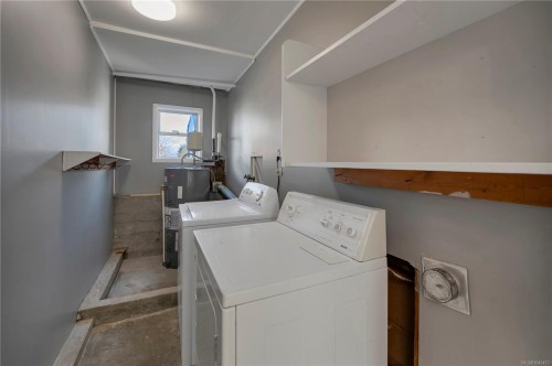 480 4Th Ave, Campbell River, BC 