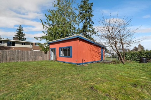 480 4Th Ave, Campbell River, BC 