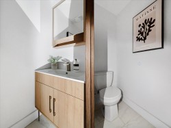 Powder room - 