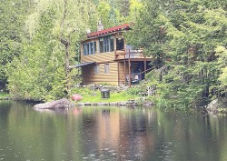 612 Ch. du Lac-Corbeau  Morin-Heights, QC J0R 1H0