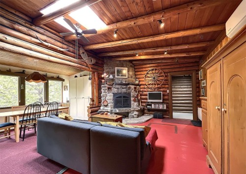 Salon - 612 Ch. Du Lac-Corbeau, Morin-Heights, QC - Indoor Photo Showing Other Room With Fireplace