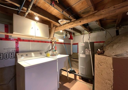 Sous-sol - 612 Ch. Du Lac-Corbeau, Morin-Heights, QC - Indoor Photo Showing Laundry Room