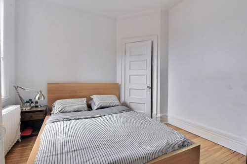 Chambre à coucher - 2-5578 Av. Du Parc, Montréal (Le Plateau-Mont-Royal), QC 