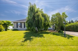 37 Rue Rousseau  Saint-Flavien, QC G0S 2M0
