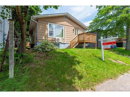 25 Centre St, Moncton, NB 