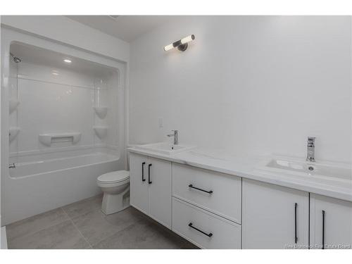 131 Rosenburg St, Moncton, NB 