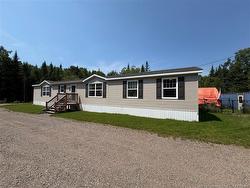 25 Wetmore Creek RD  Musquash, NB E5J 2L1