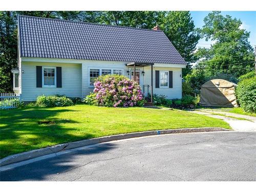 45 Ashland Crt, Fredericton, NB 
