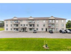 318-195 Reynolds Street  Fredericton, NB E3A 0S5