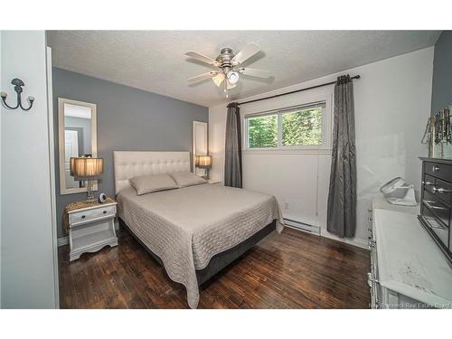 133 Leeds Dr, Fredericton, NB 