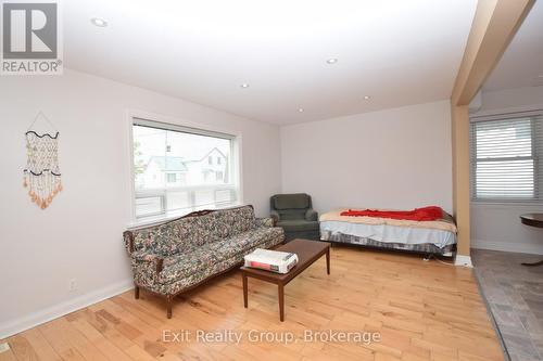 13 Flindall Street, Quinte West (Trenton Ward), ON - Indoor