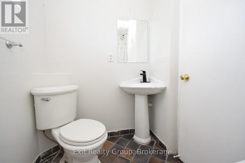 13 Flindall Street, Quinte West (Trenton Ward), ON - Indoor Photo Showing Bathroom