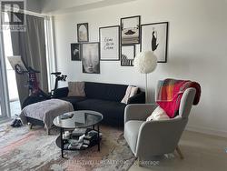 2605 - 488 UNIVERSITY AVENUE Toronto, ON M5G 0C1