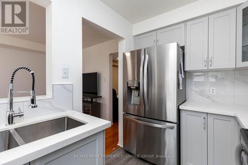 25 Pine Gate Place, Whitby, ON 