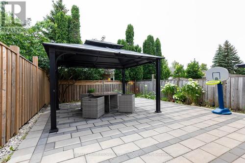 25 Pine Gate Place, Whitby, ON 