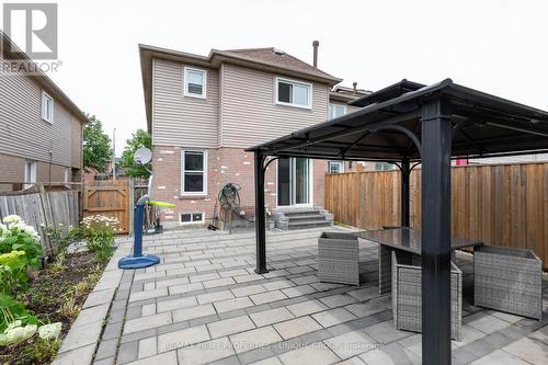 25 Pine Gate Place, Whitby, ON 