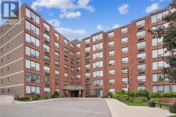 99 DONN Avenue Unit# 704 Stoney Creek, ON L8G 5B2