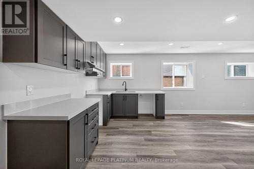 7 Arch Road, Mississauga, ON 