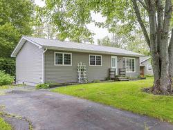 9 Holmes Hill Road  Hantsport, NS B0P 1P0