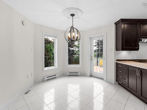 20 Cresthaven Drive, Halifax, NS 
